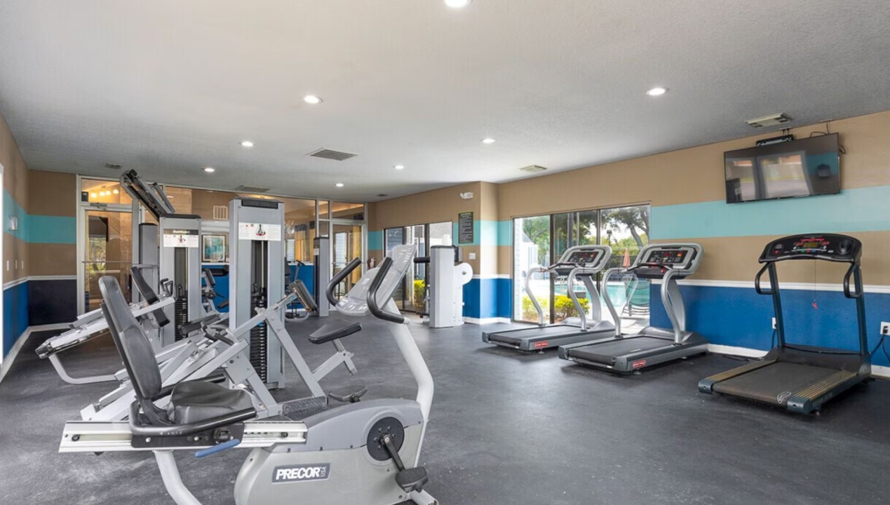 Avenue · Unit at Winter Springs 29-203 2/2
