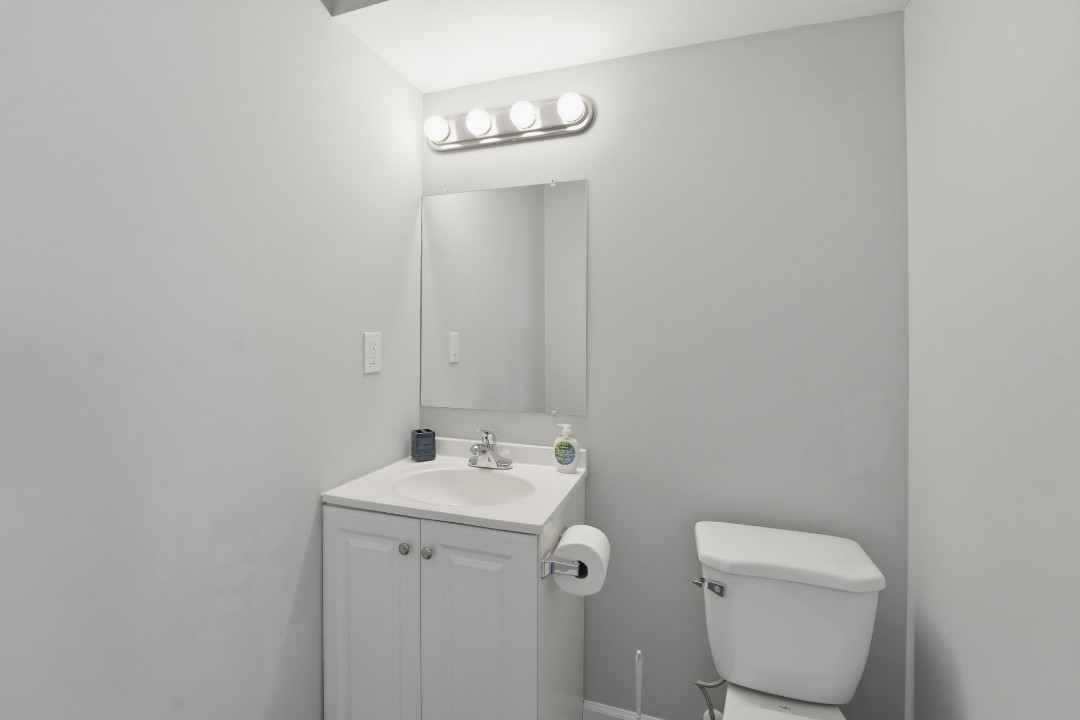 Crossings at · Unit 501 M61 2bd/2bth