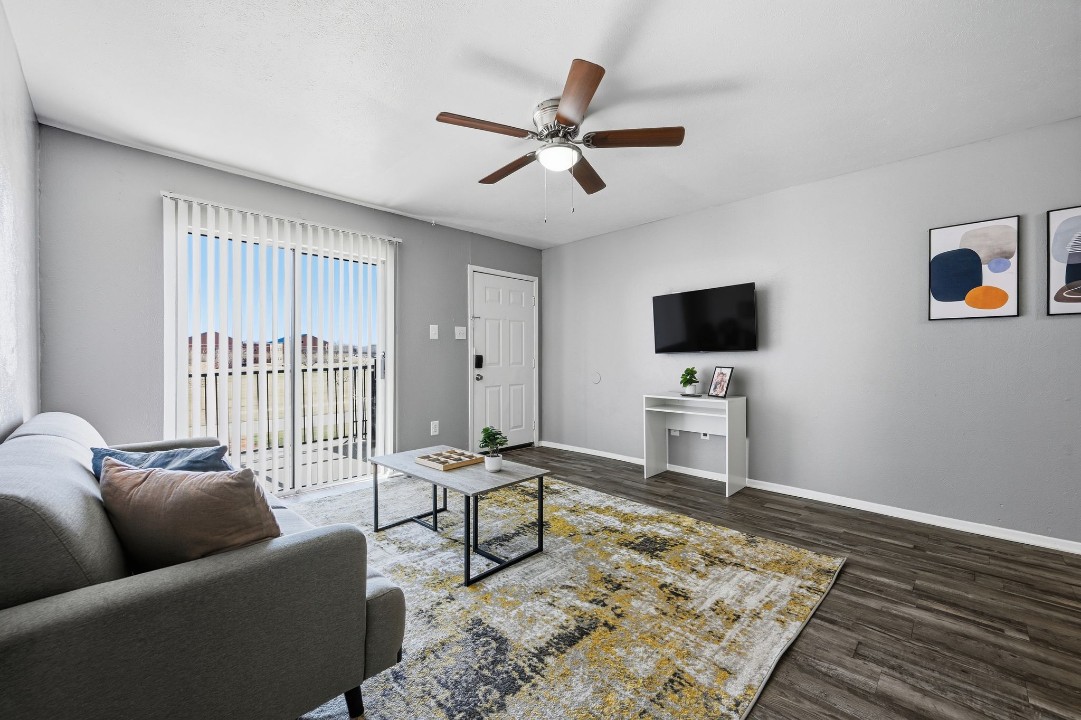 Eureka village · Unit 202 2/1