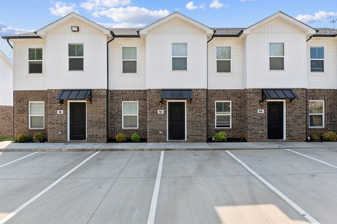 Alto · Unit N2 2bd/2.5 bth