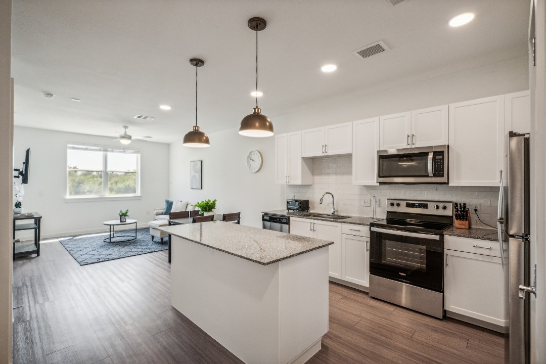 1 Bedroom · Signature suite