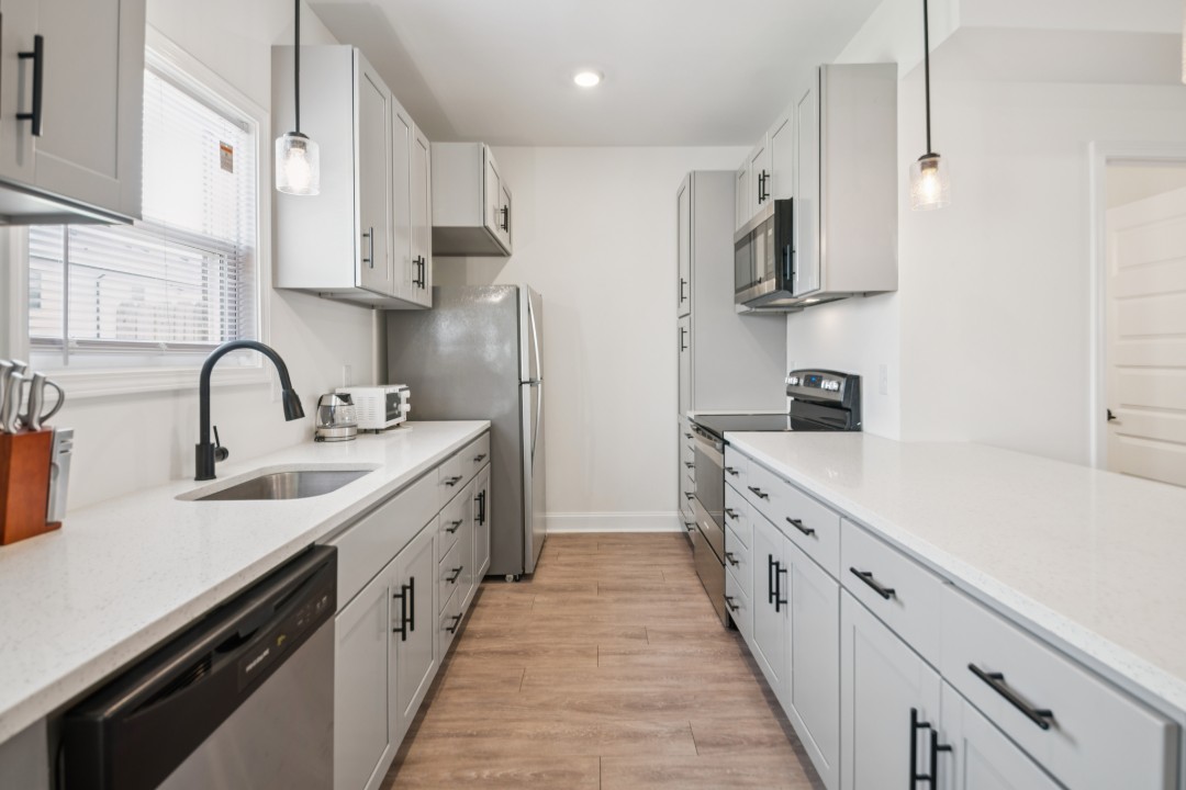 Arte Luxury townhomes Q4 2/2.5