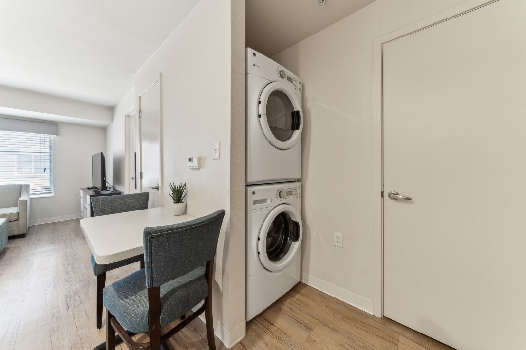 Simplicity At the Rim · Unit 1211  1/1