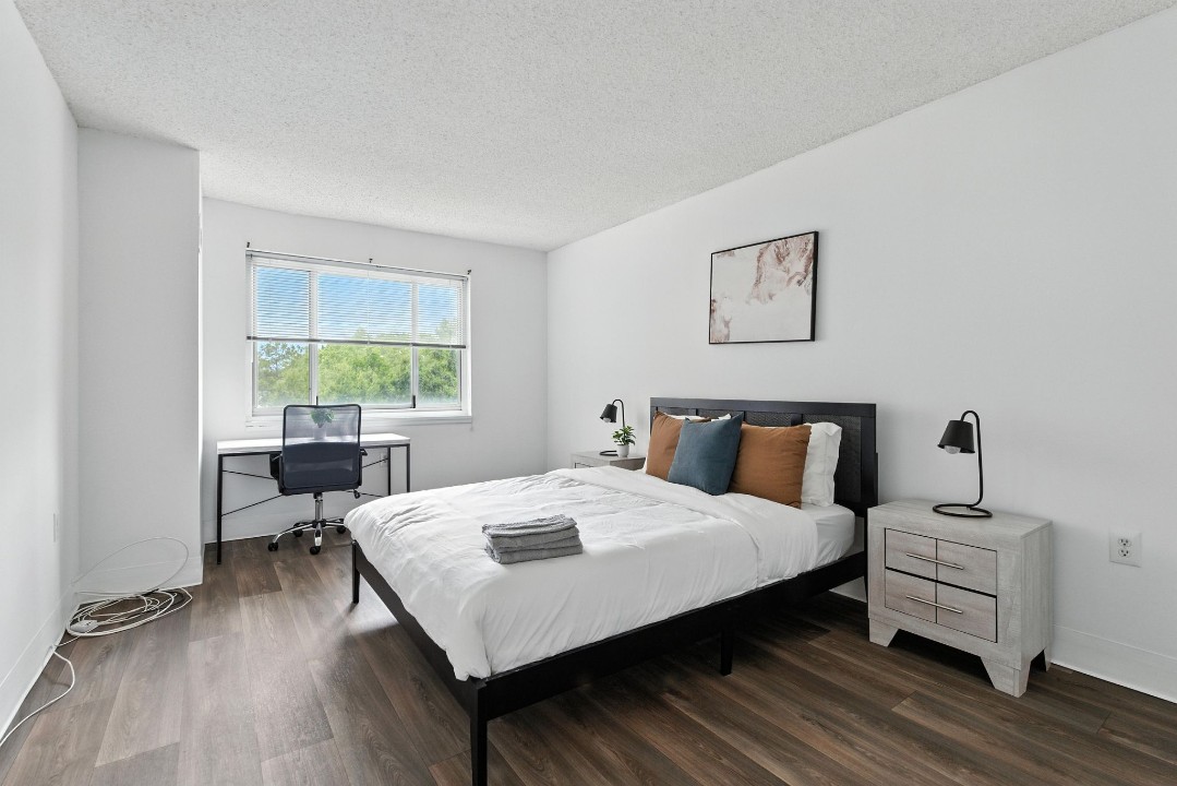 1 Bedroom · Signature layout