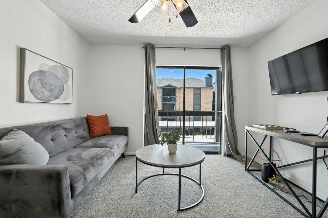 Mueller Flats · Unit 314 1/1