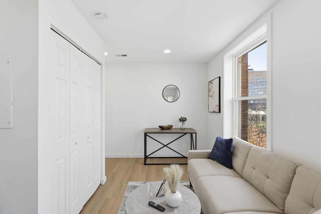 Carriage House C310 · Unit 1/1