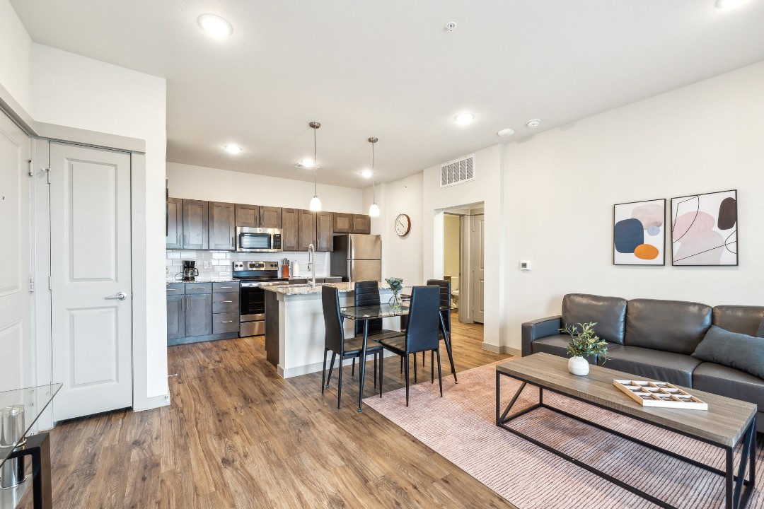 Chisholm Trace · Unit 1234 1/1