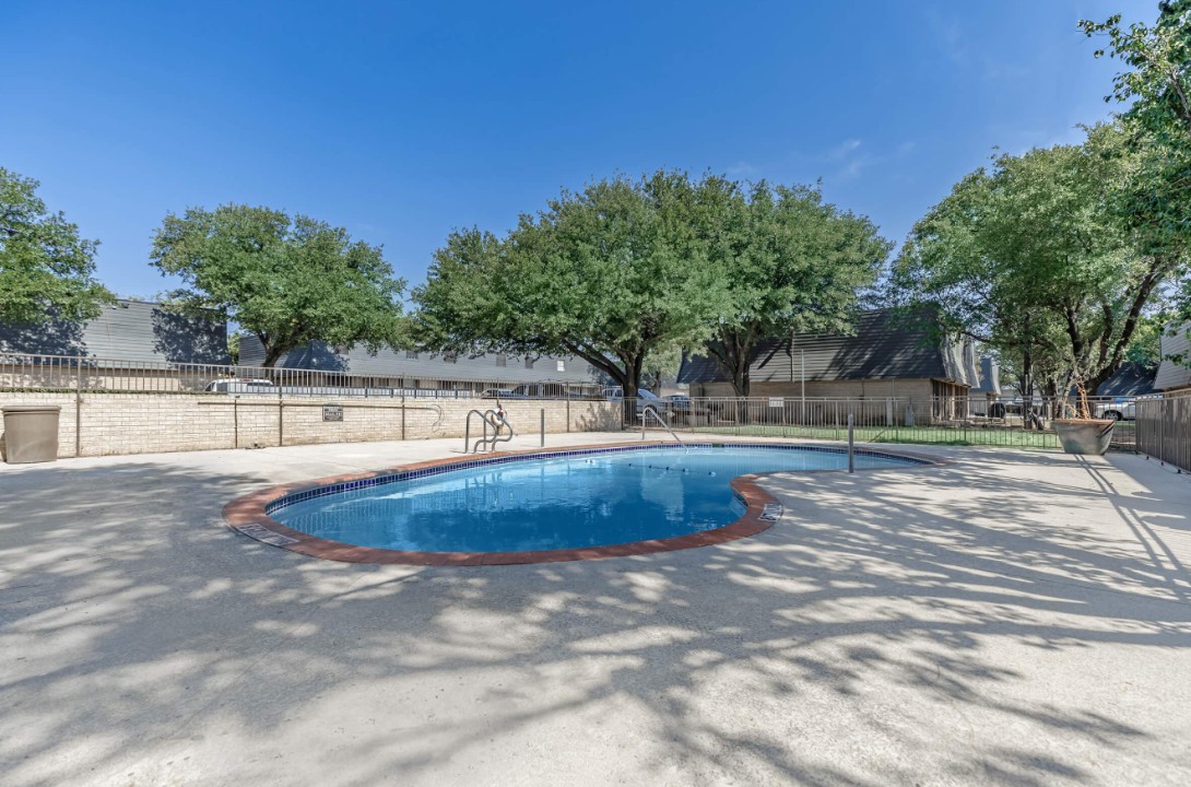 Pioneer Creek 508-07 · Unit 1/1