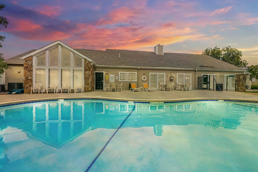 Rosehill Pointe · Unit 179 2/1