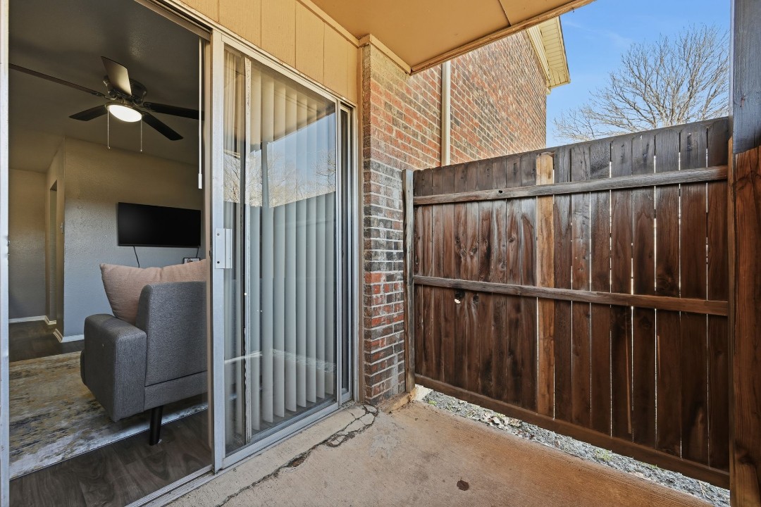 Eureka village · Unit 157 1/1