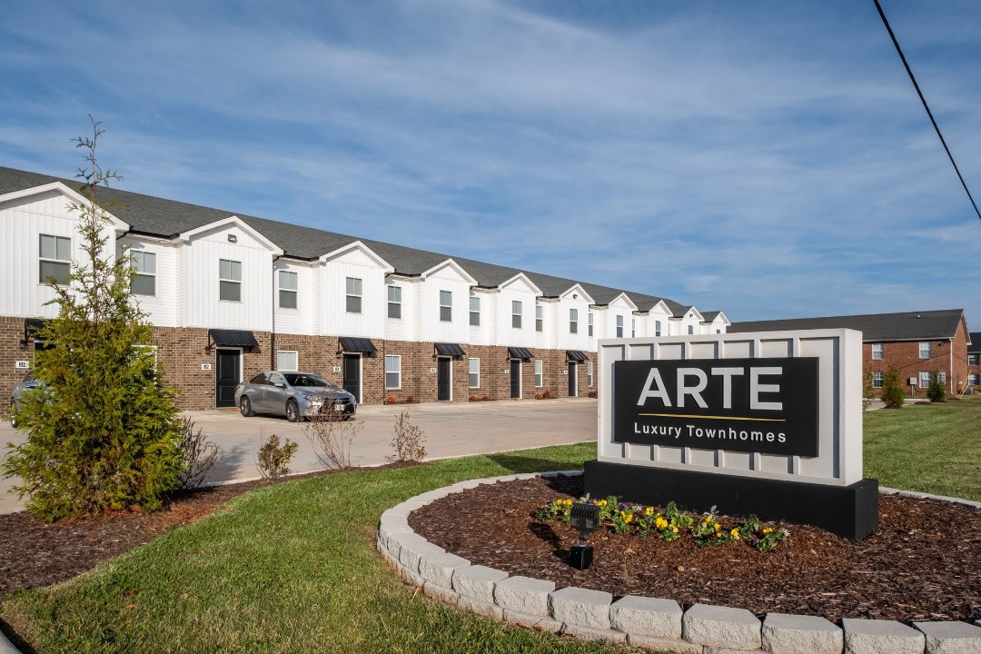 Arte Luxury townhomes E2 2/2.5