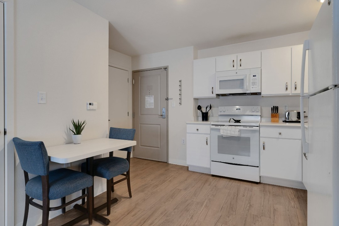 Simplicity At the Rim · Unit 1311 1/1