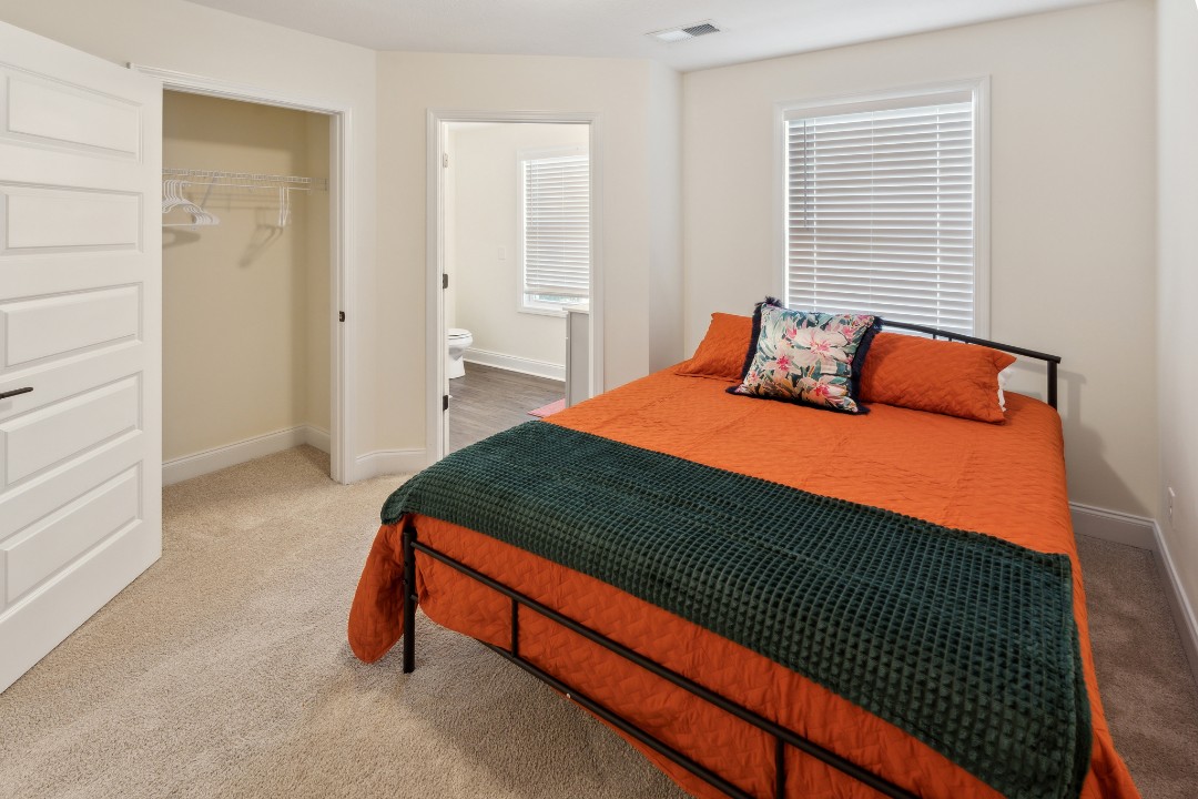 Alto · Unit Q7 2bd/2.5 bth