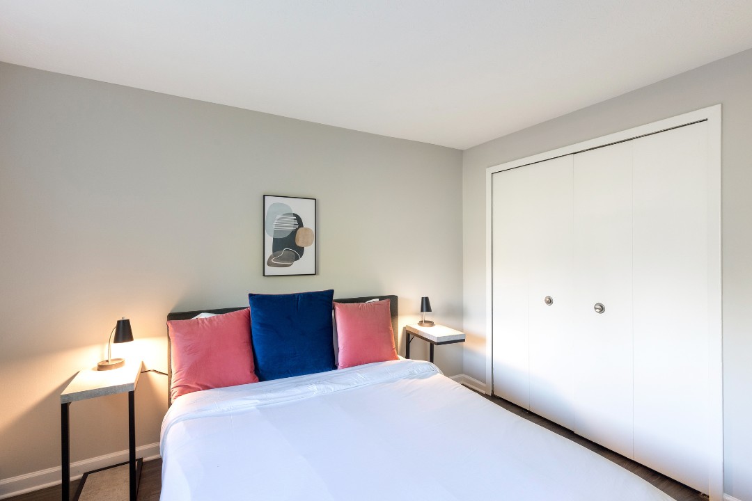 Midtown Towers 3020, · Unit 1/1