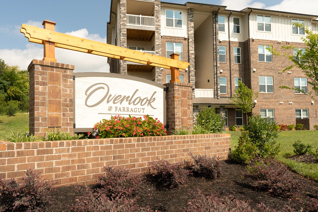 Overlook at Farragut 3205, · Unit 2/2