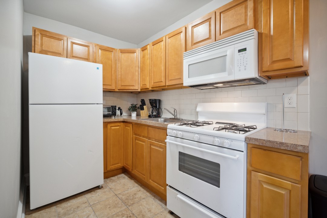 Lennox 1-br · Unit C302