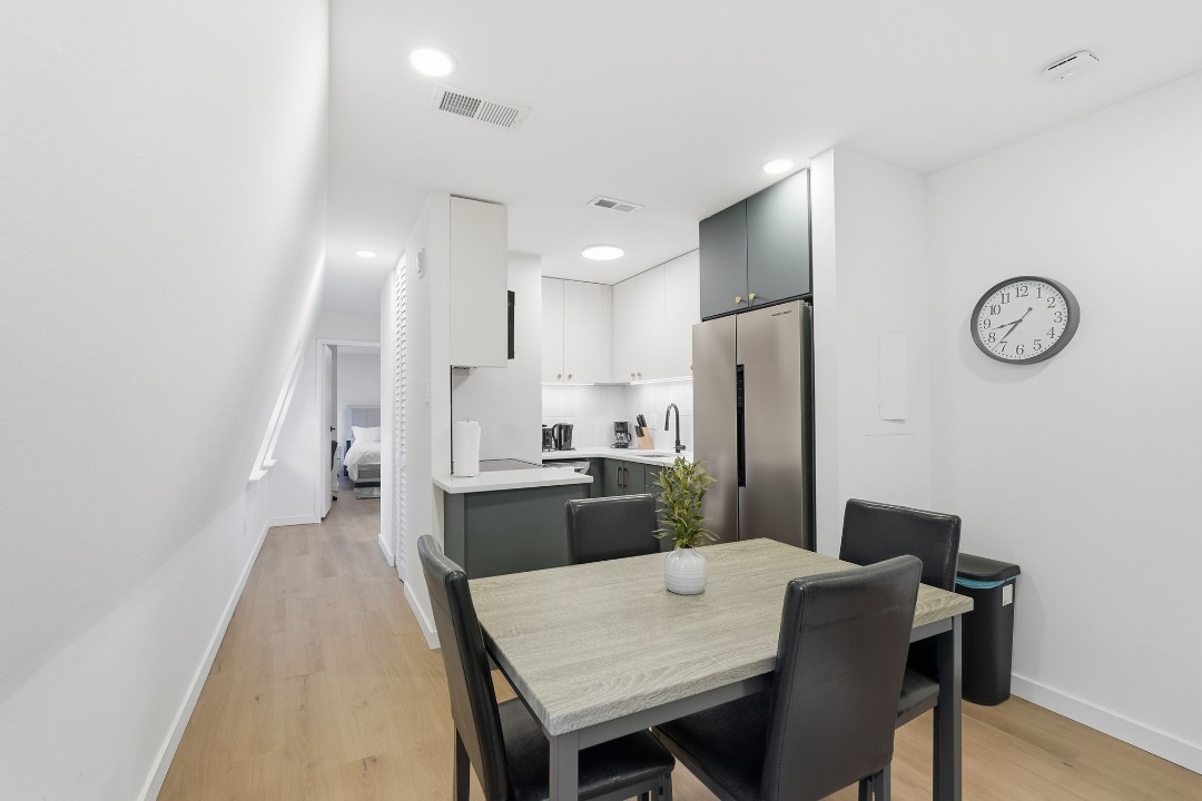 Carriage House C416 · Unit 1/1