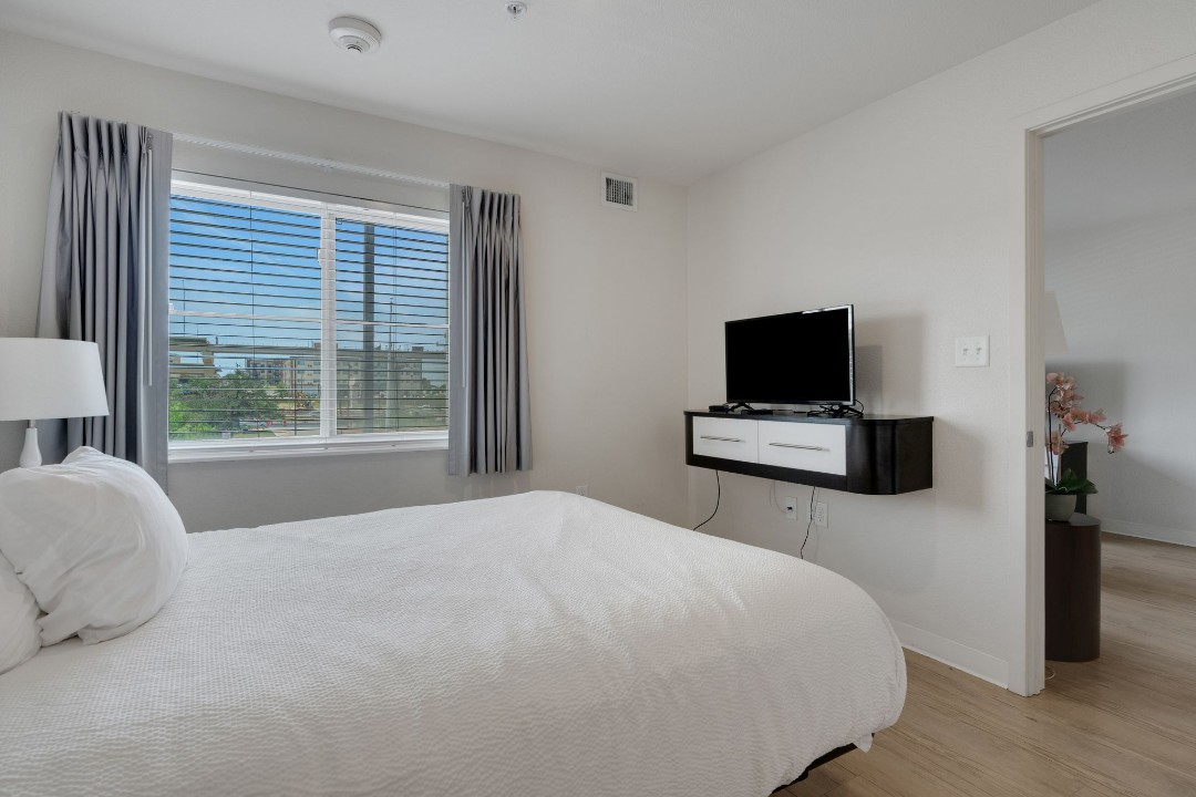 Simplicity At the Rim · Unit 1212  1/1