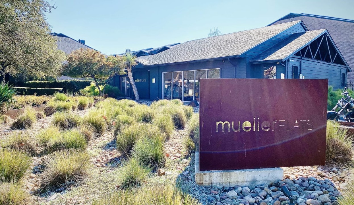 Mueller Flats · Unit 329 1/1