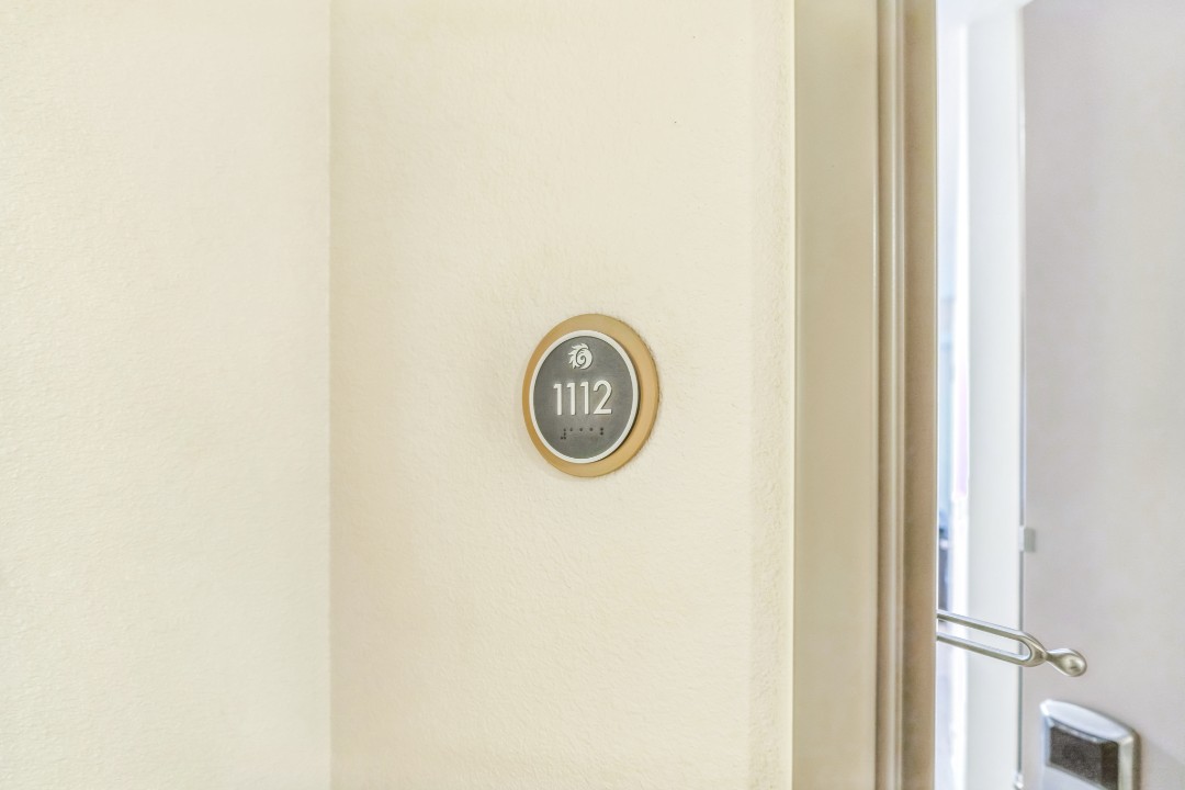 Simplicity At the Rim · Unit 1112  1112 (Copy)