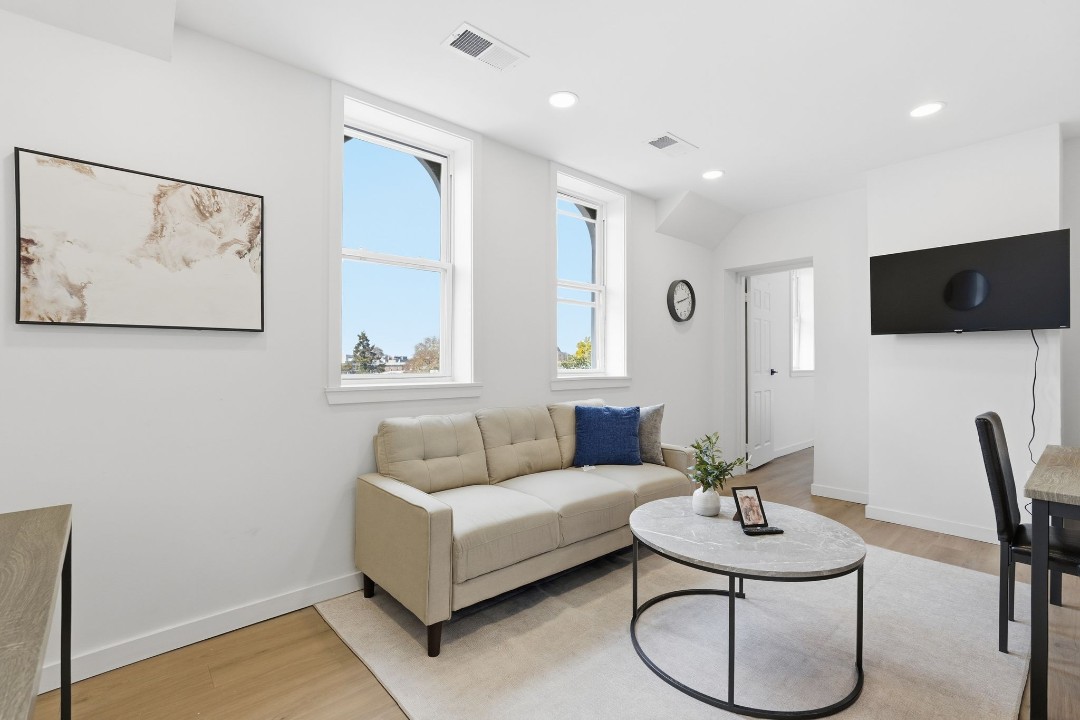 Carriage House C410 · Unit 1/1