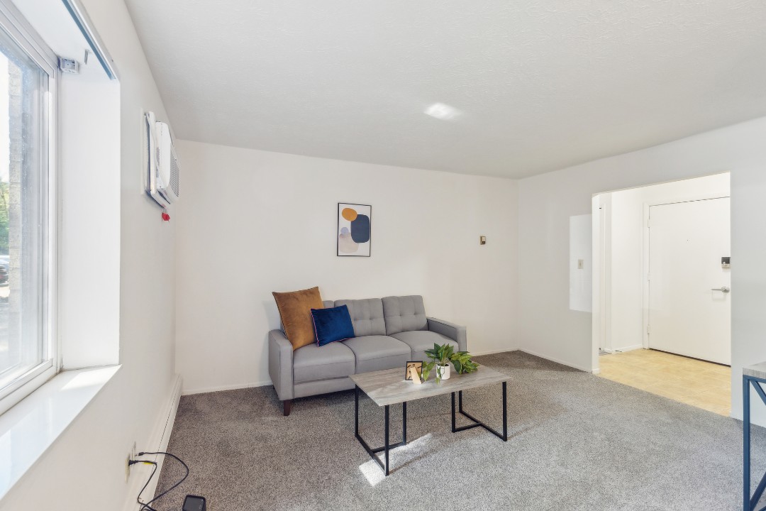 Midtown Towers 3105, · Unit 1/1