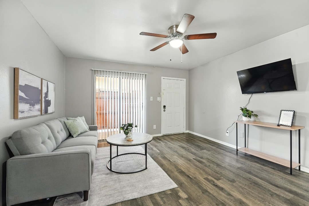 Eureka village · Unit 253 2/1