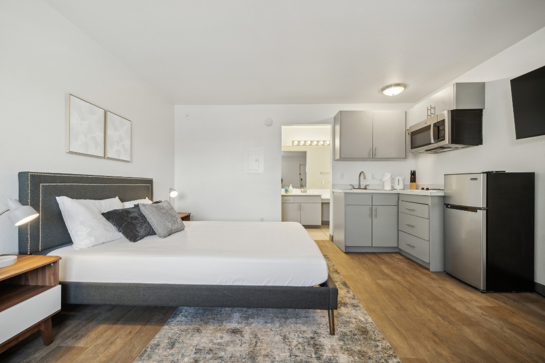 Spectra Paradise Stuido · Unit 226