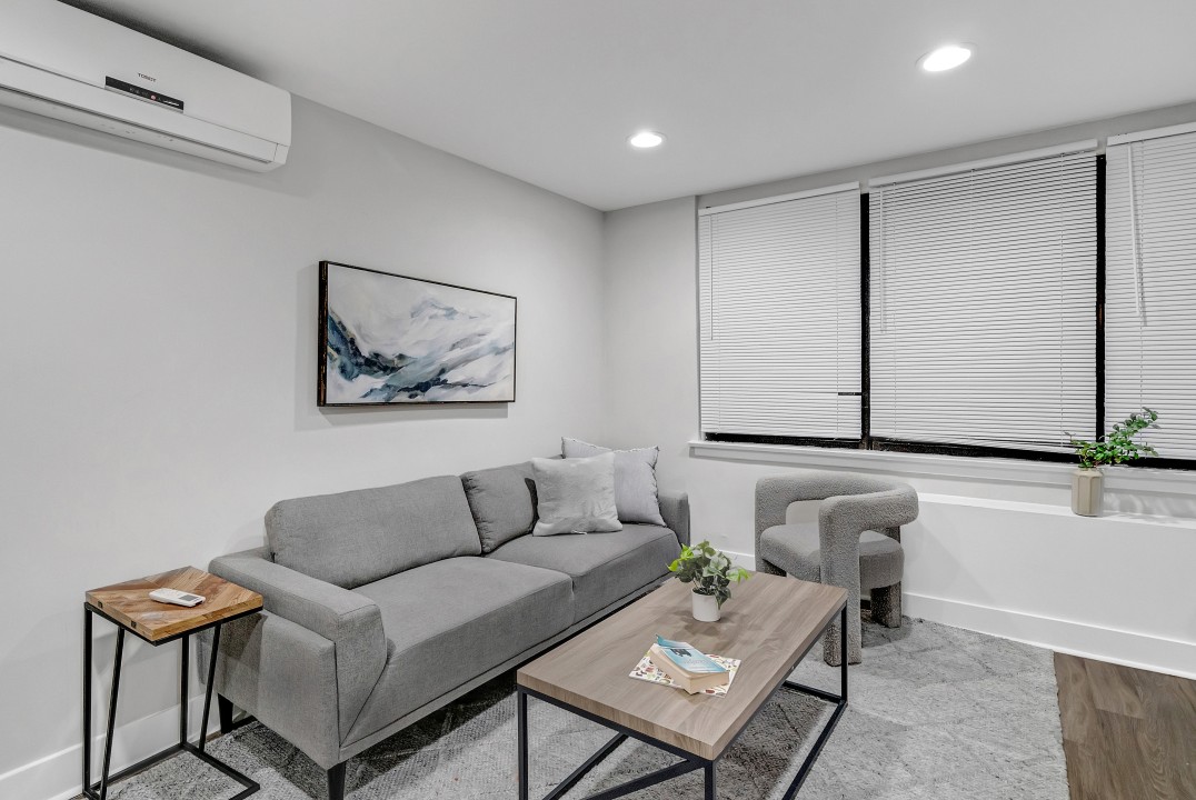 Avenue · Unit A821 2Br
