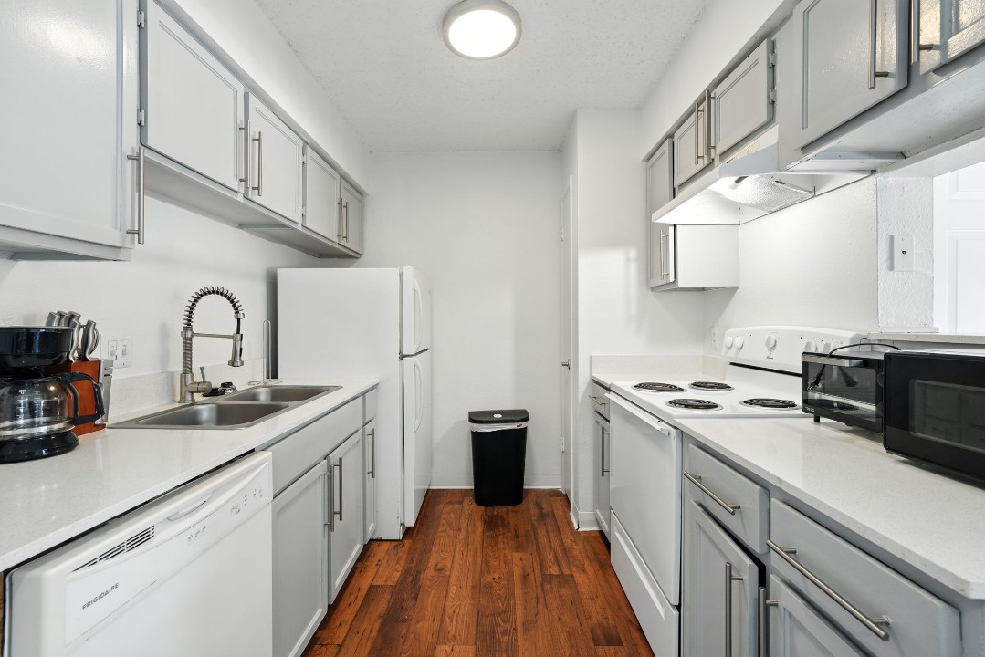 Mueller Flats · Unit 314 1/1