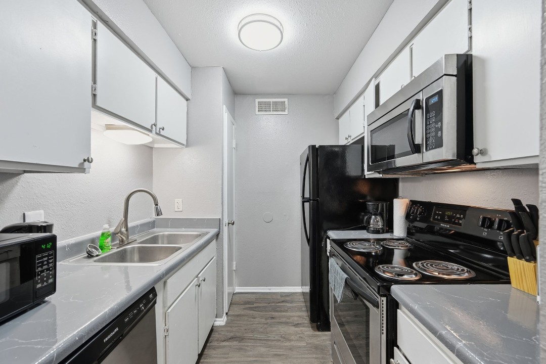 Eureka village · Unit 157 1/1