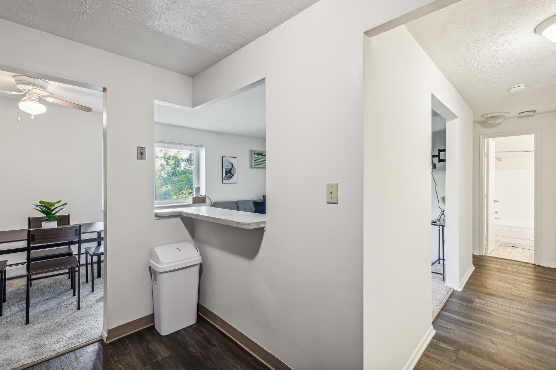 Midtown Towers 3012, · Unit 1/1