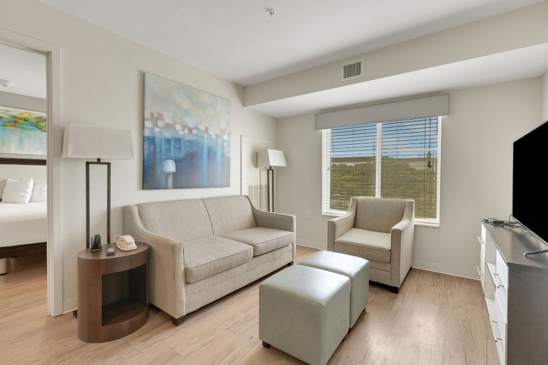 Simplicity At the Rim · Unit 1208  2/2