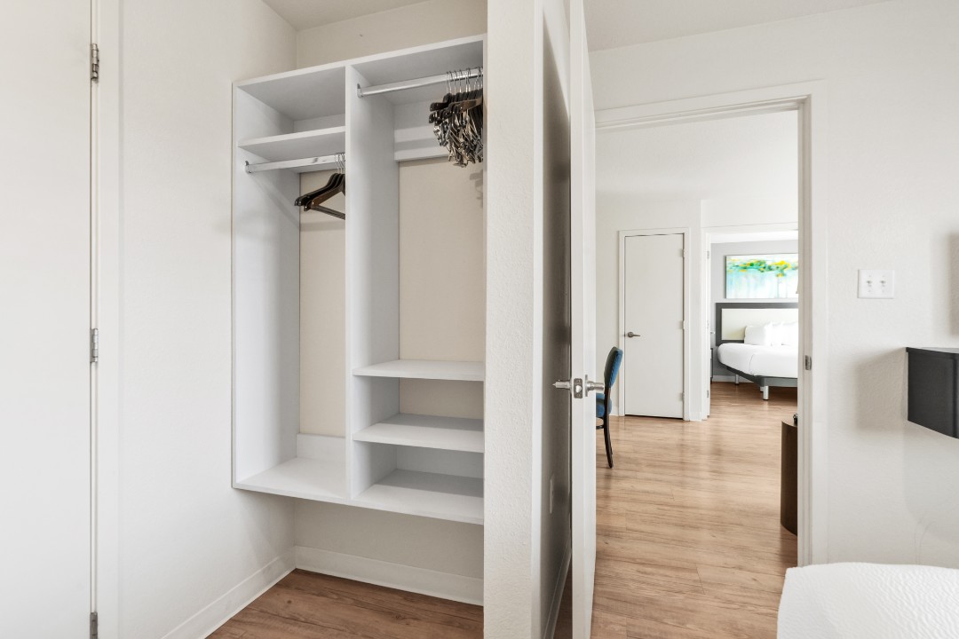 Simplicity At the Rim · Unit 1314 2/2
