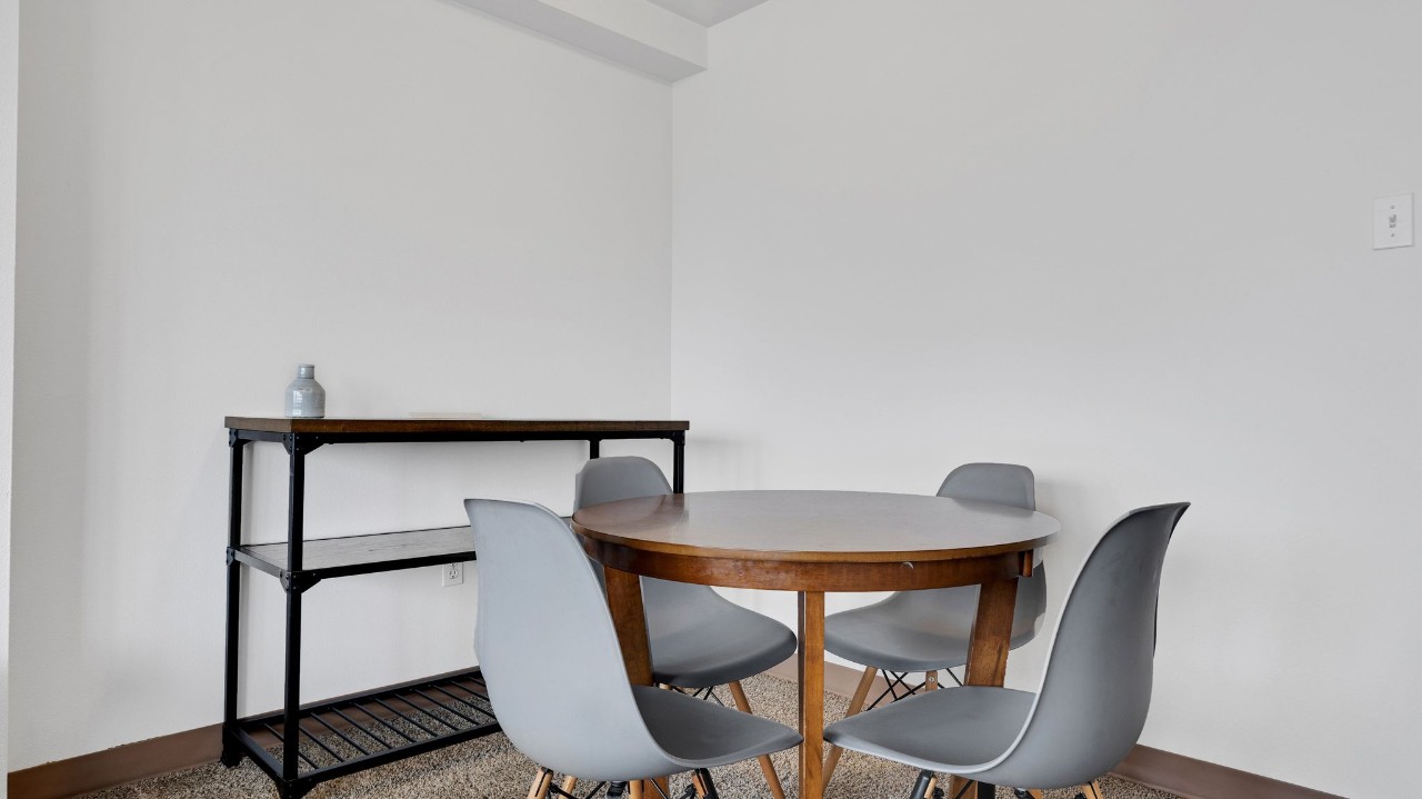 Pa Place 1009, 2br