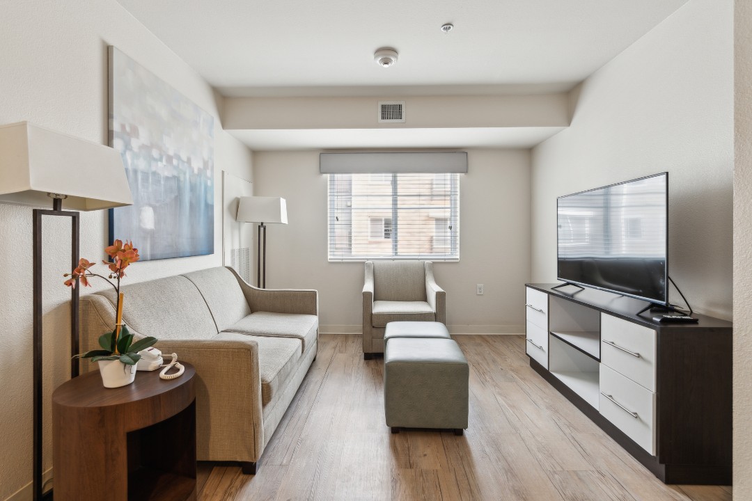 Simplicity At the Rim · Unit 1317 1/1