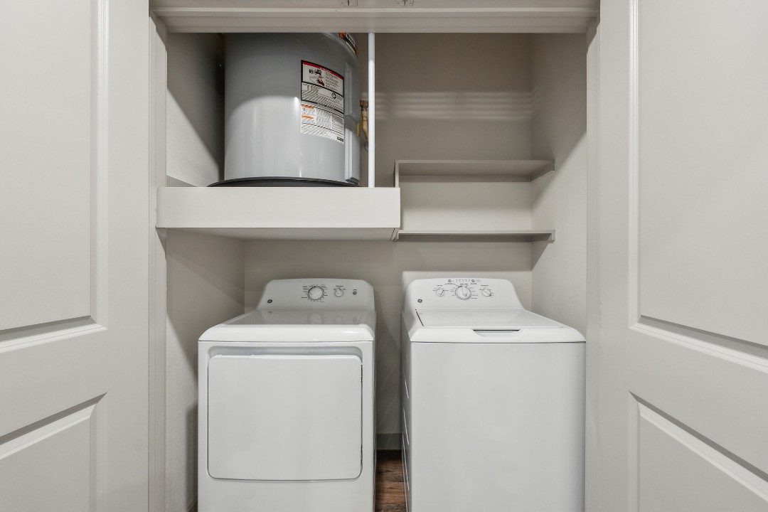 Chisholm Trace · Unit 1235 1/1