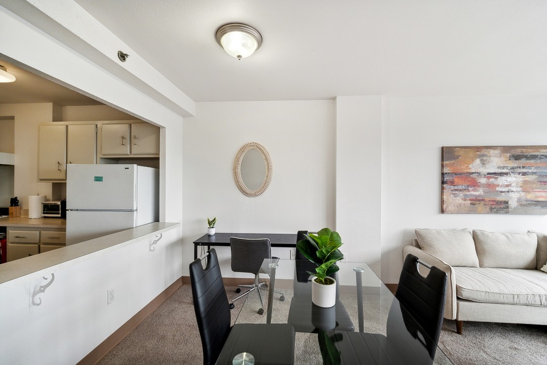Pa Place 2107, 1br
