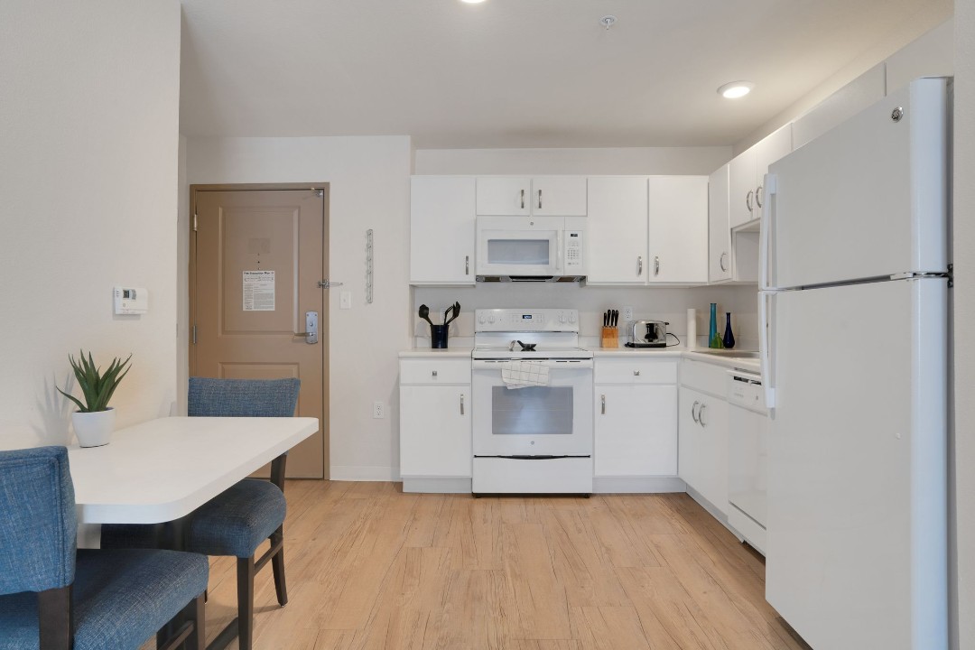 Simplicity At the Rim · Unit 1311 1/1