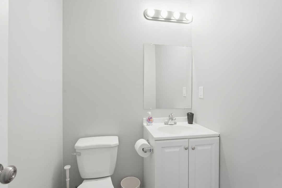 Crossings at · Unit 501 M64 2bd/2bth