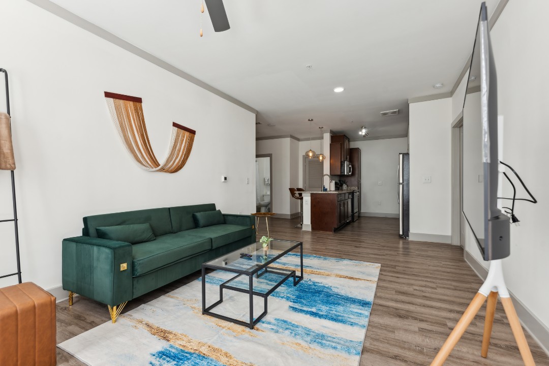 Overlook at Farragut 3005, · Unit 2/2
