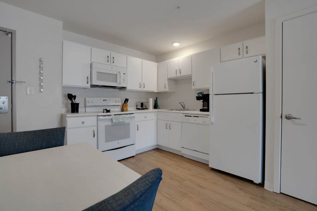 Simplicity At the Rim · Unit 1407 1/1