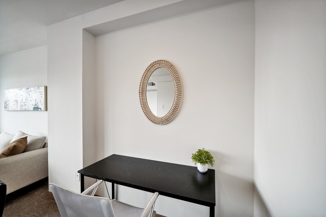 Pa Place 1306, 1br