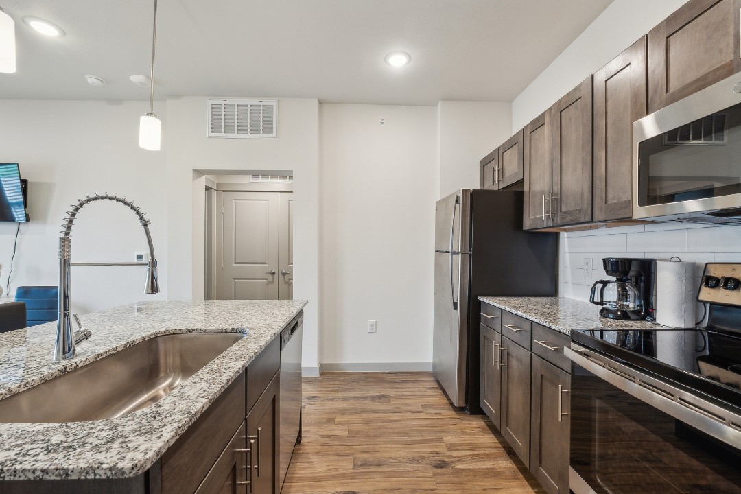 Chisholm Trace · Unit 1235 1/1