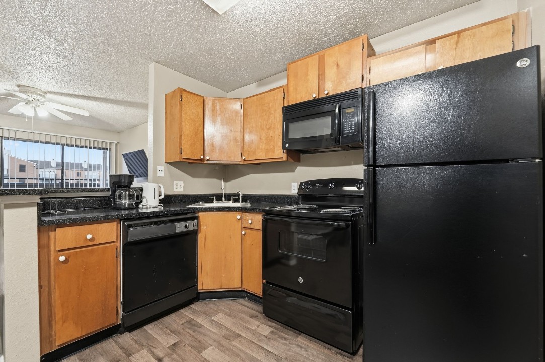 District West · Unit 815