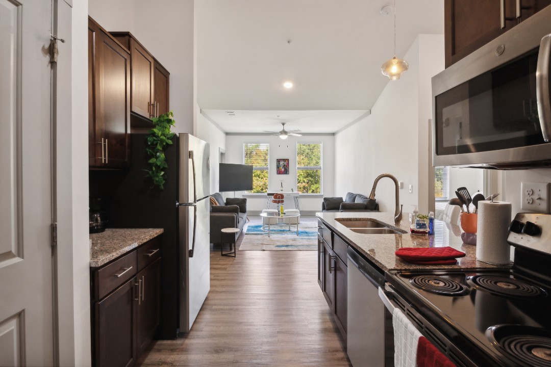 Overlook at Farragut 6303, · Unit 2/2