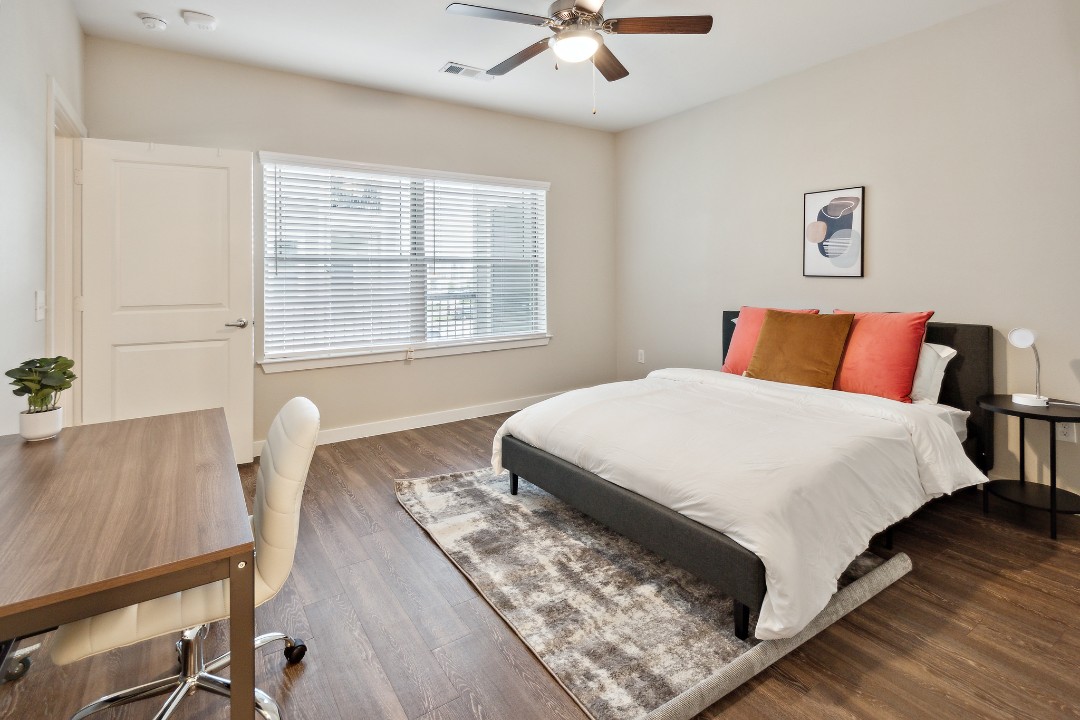Smart Living Cypress Creek, 7206, · Unit 1/1