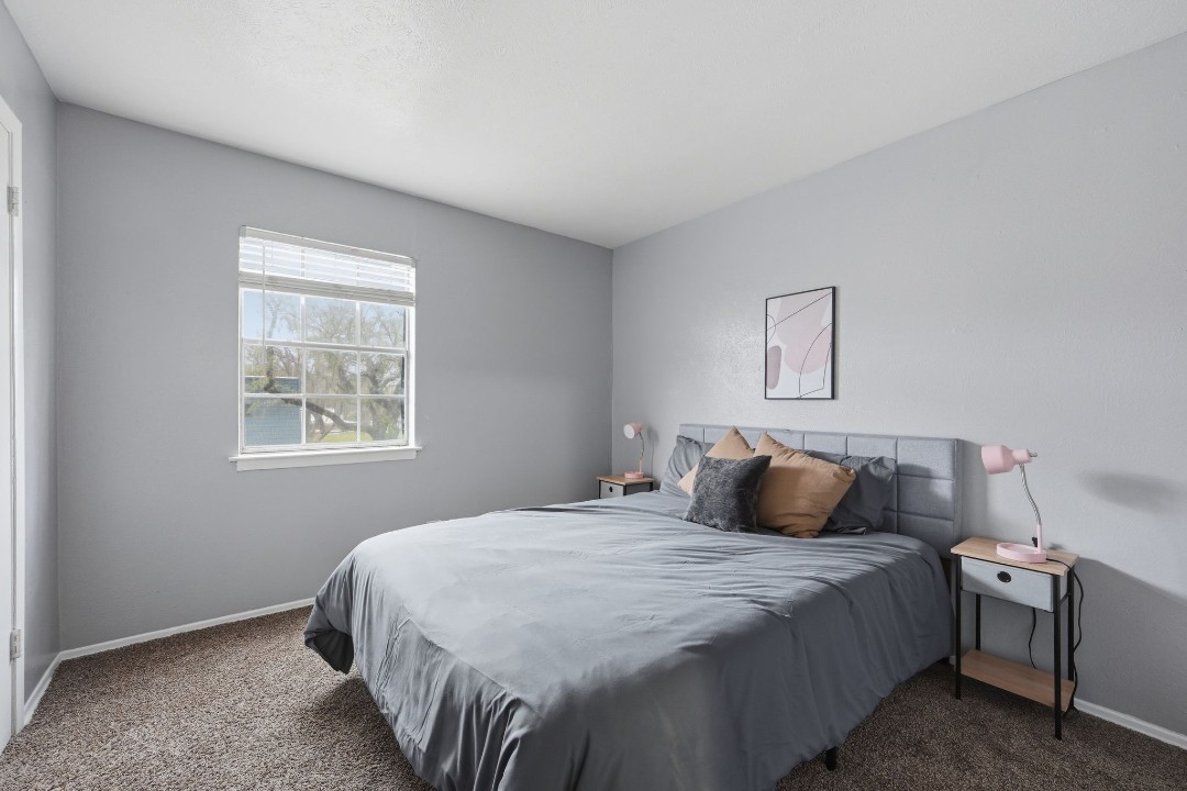 2 Bedrooms · Recommended