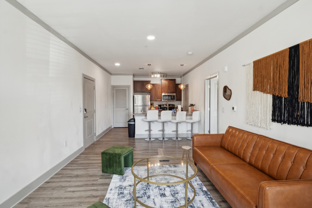Overlook at Farragut 5106, 1BD/1BA