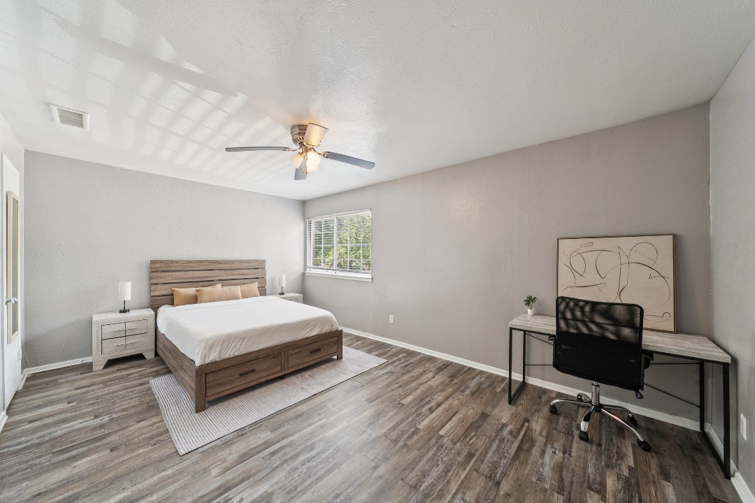 1 Bedroom · Signature layout